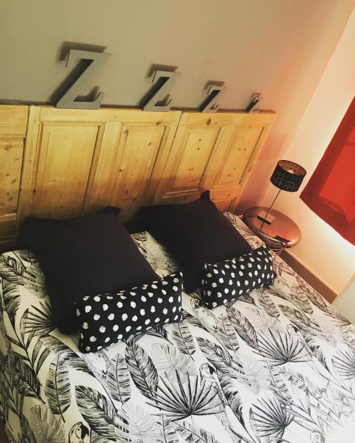 L'Entre-Coeur Bed & Breakfast Menetru-le-Vignoble Екстериор снимка